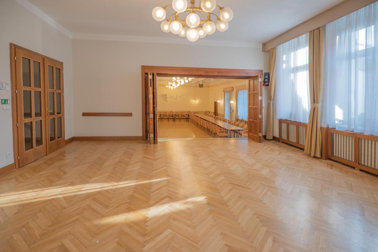 Hotel Zlatá Hvězda Litomyšl Exterior foto